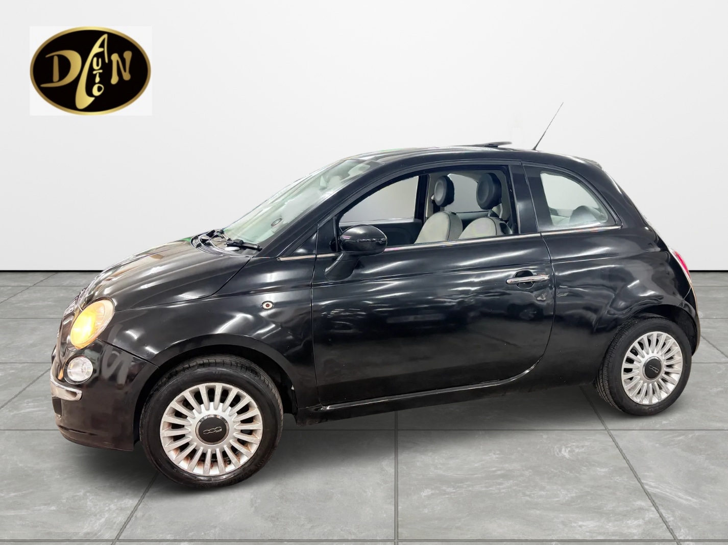 Used Fiat 500 2009 for sale - 76941825: Photo 2