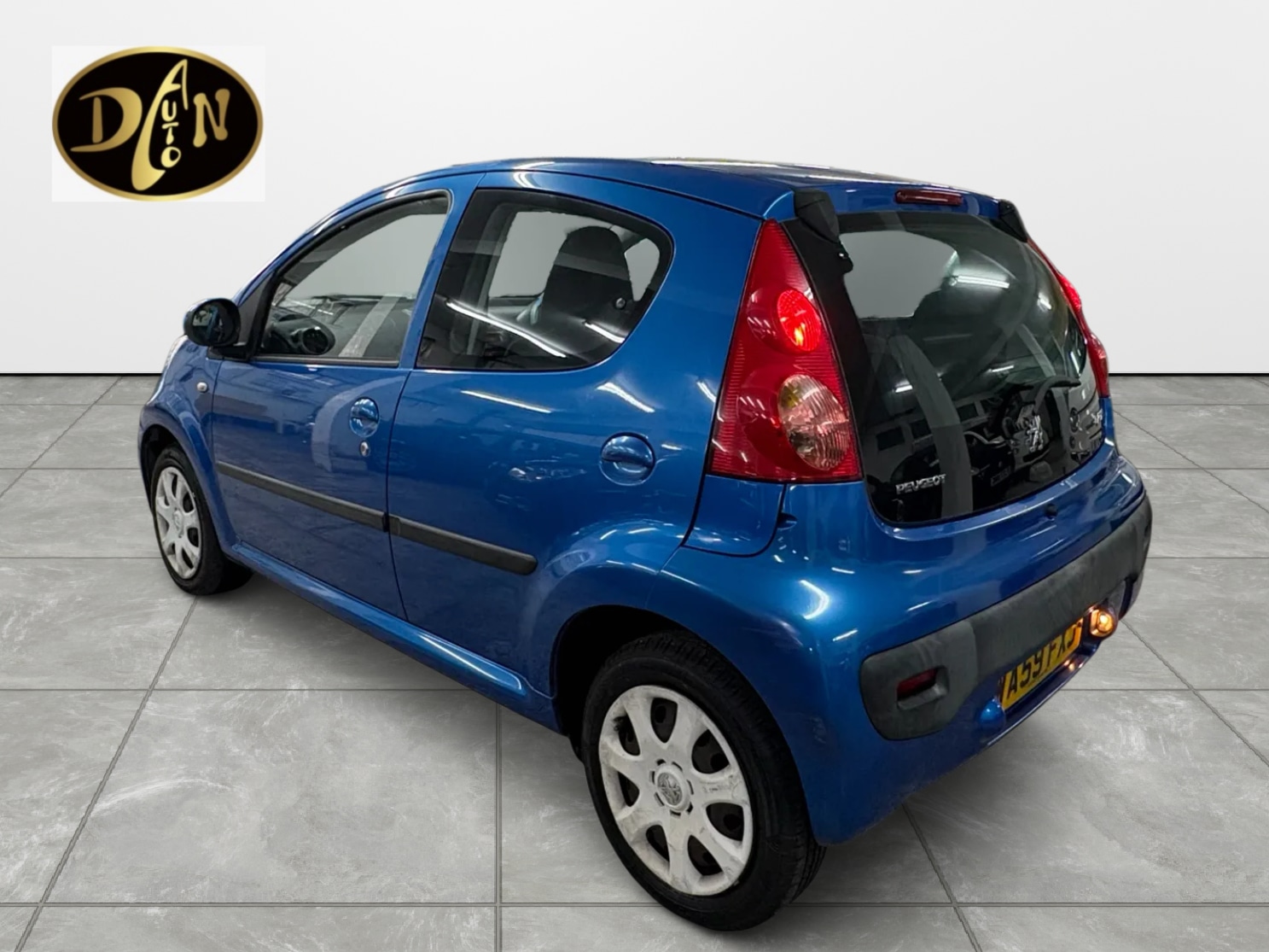 Used Peugeot 107 2009 for sale - 76941830: Photo 3