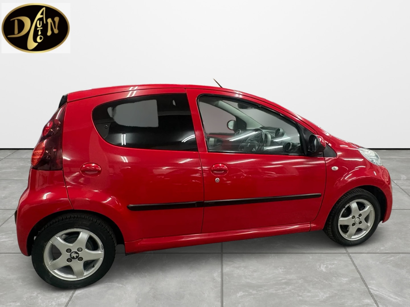 Used Peugeot 107 2013 for sale - 77644021: Photo 3