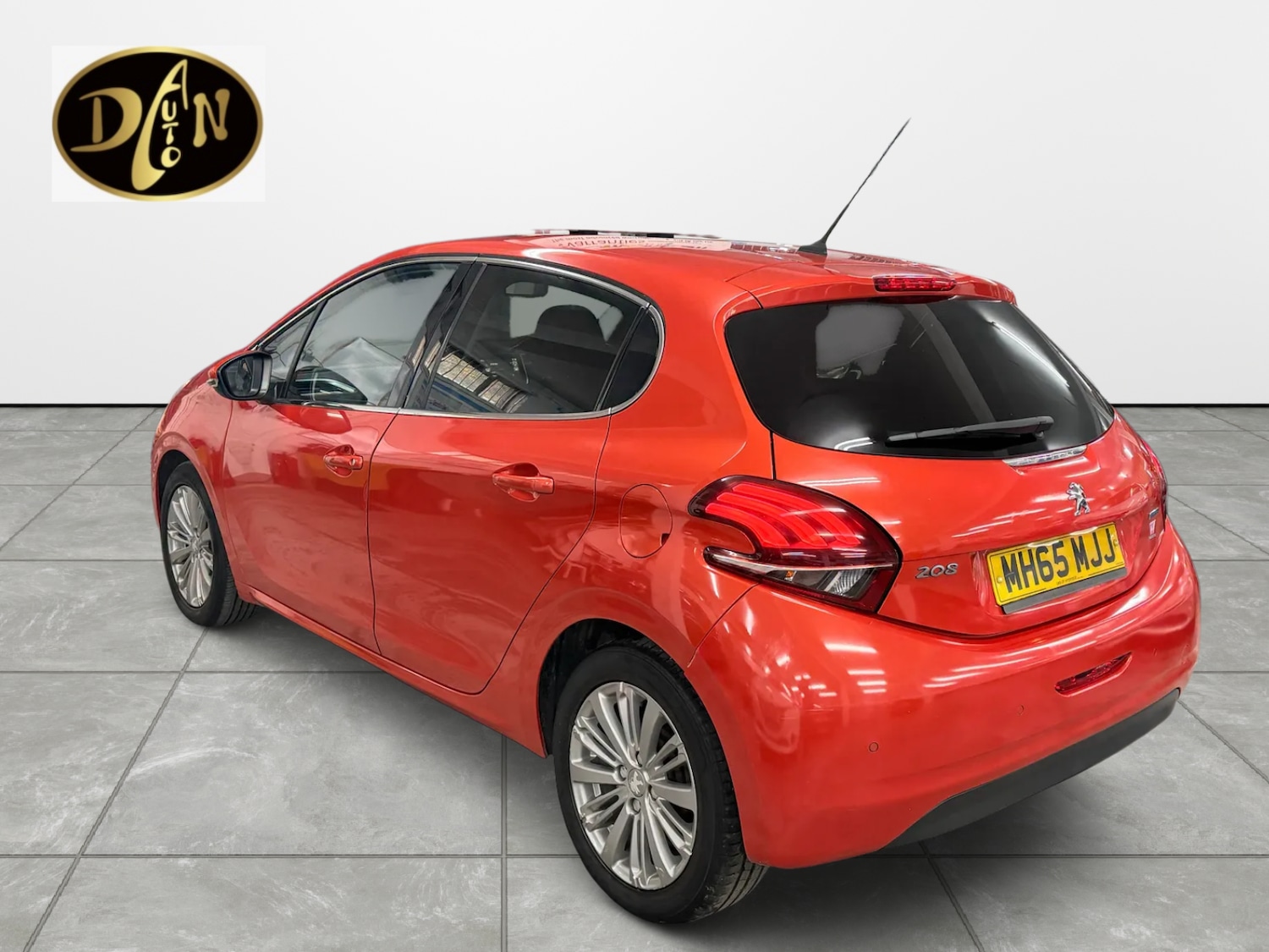 Used Peugeot 208 2016 for sale - 76670899: Photo 3