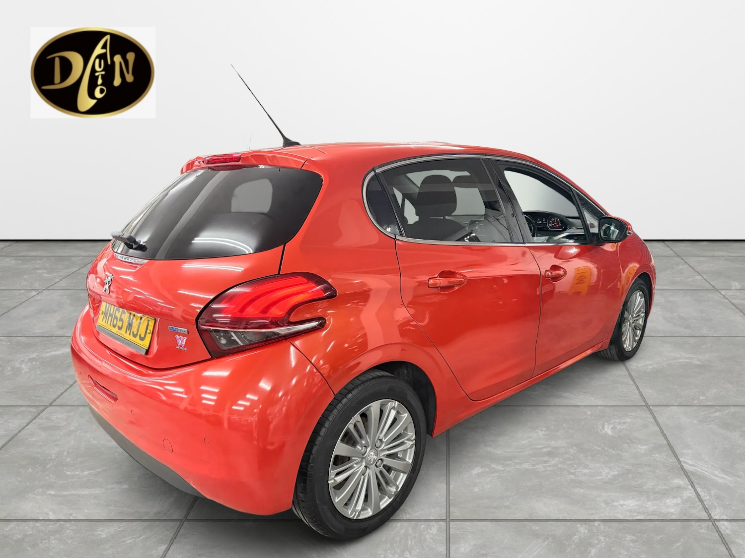 Used Peugeot 208 2016 for sale - 76670899: Photo 5