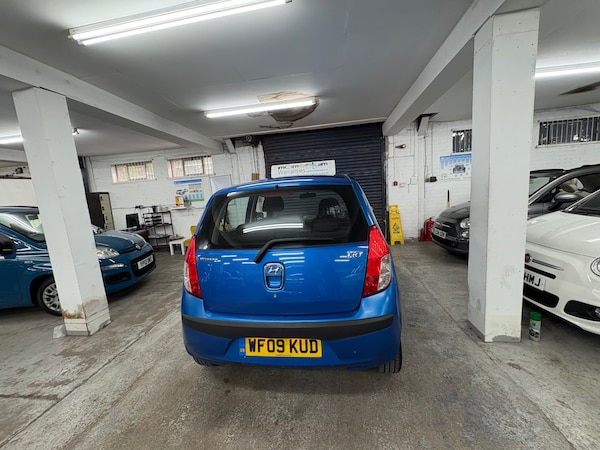 Used Hyundai i10 2009 for sale - 76107517: Photo 7
