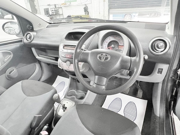 Used Toyota AYGO 2006 for sale - 76149392: Photo 18