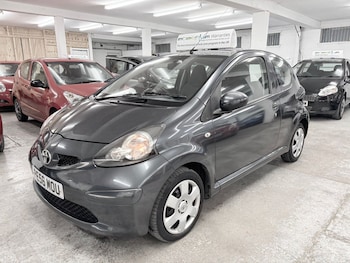 Used Toyota AYGO 2006 for sale - 76149392: Photo 2