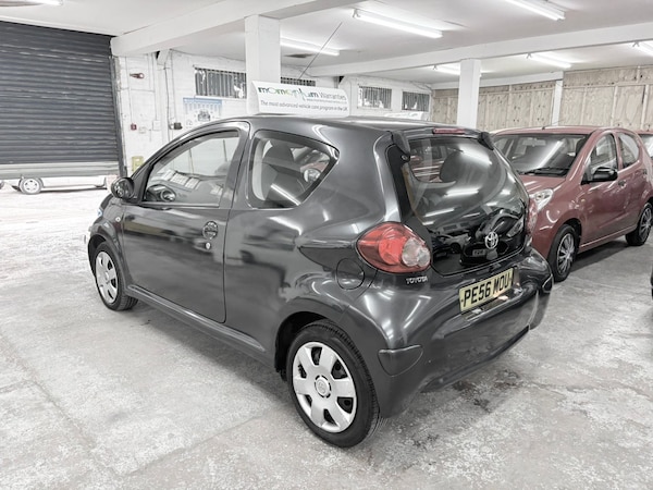 Used Toyota AYGO 2006 for sale - 76149392: Photo 8