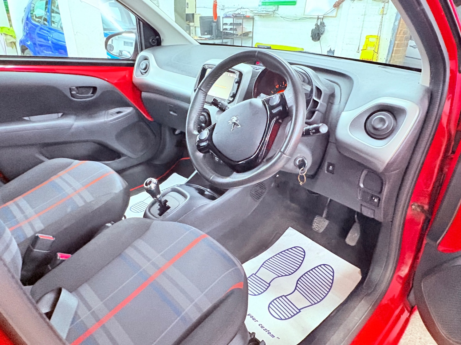 Used Peugeot 108 2014 for sale - 77595724: Photo 10