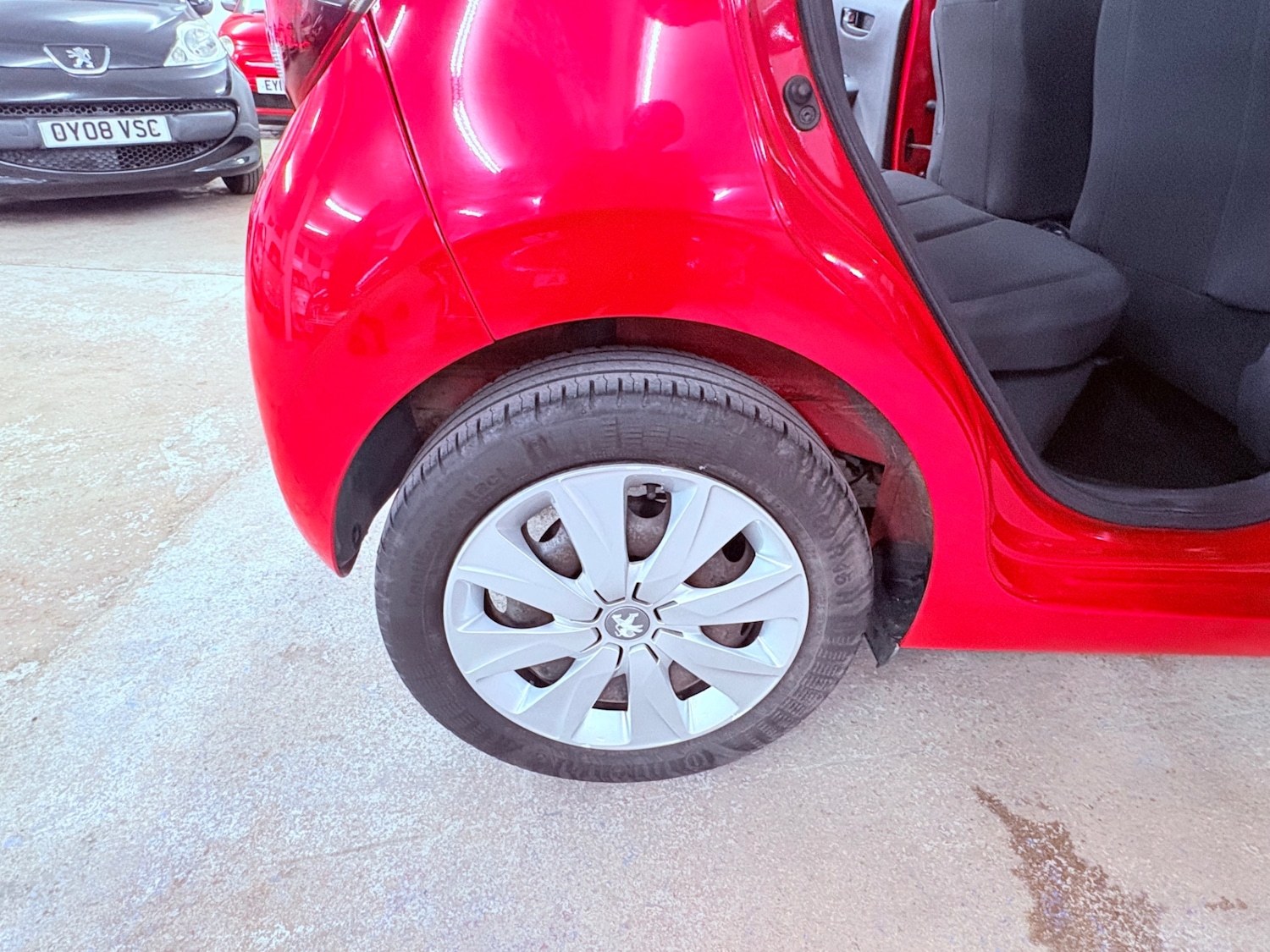 Used Peugeot 108 2014 for sale - 77595724: Photo 19