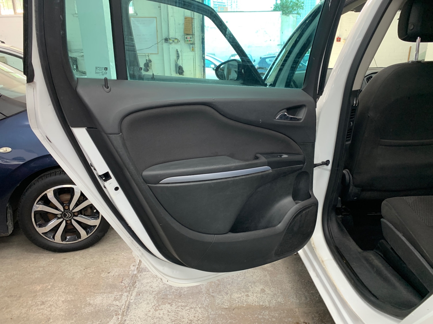 Used Vauxhall Zafira 2016 for sale - 76380177: Photo 19