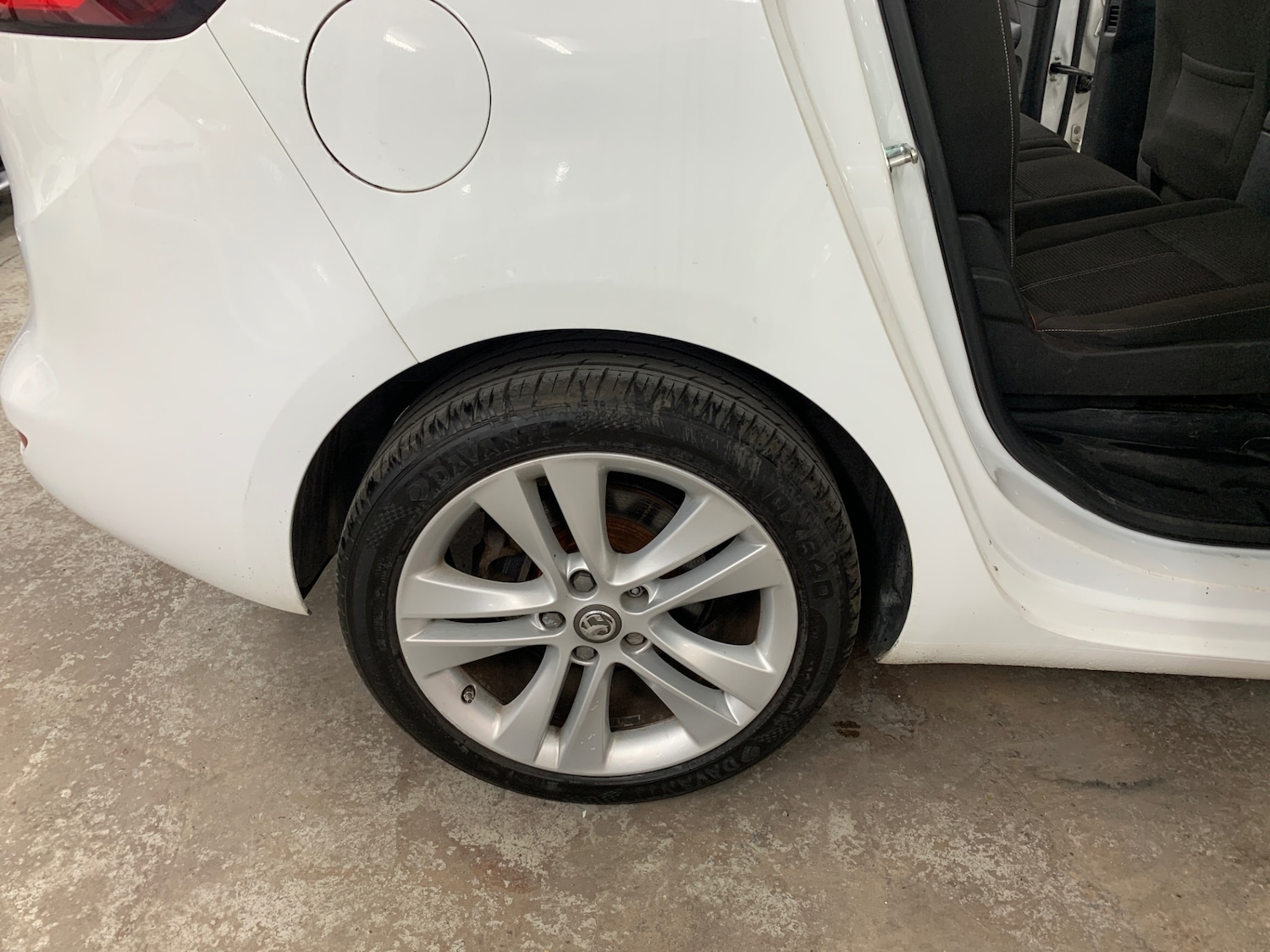 Used Vauxhall Zafira 2016 for sale - 76380177: Photo 22