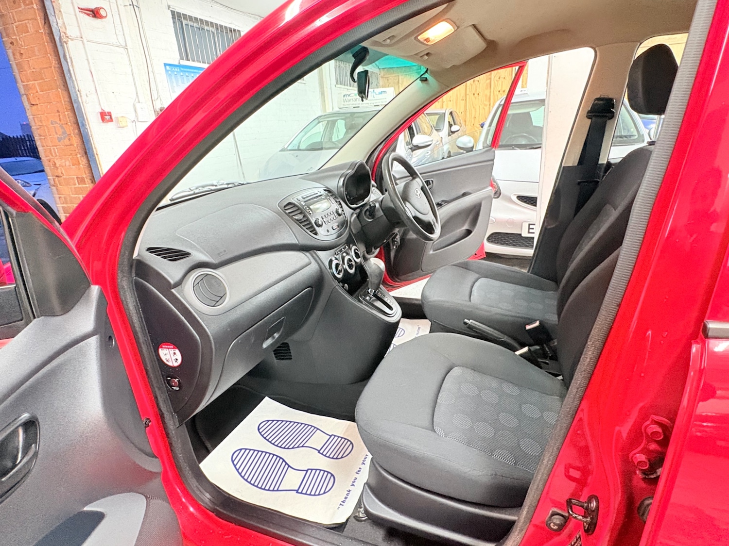 Used Hyundai i10 2009 for sale - 76864227: Photo 11