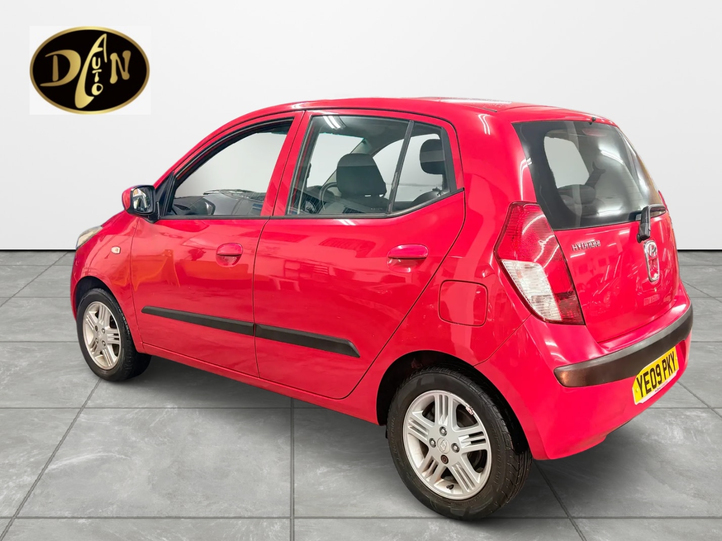 Used Hyundai i10 2009 for sale - 76864227: Photo 3