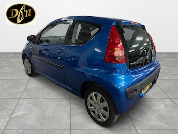 Used Peugeot 107 2010 for sale - 78383889: Photo