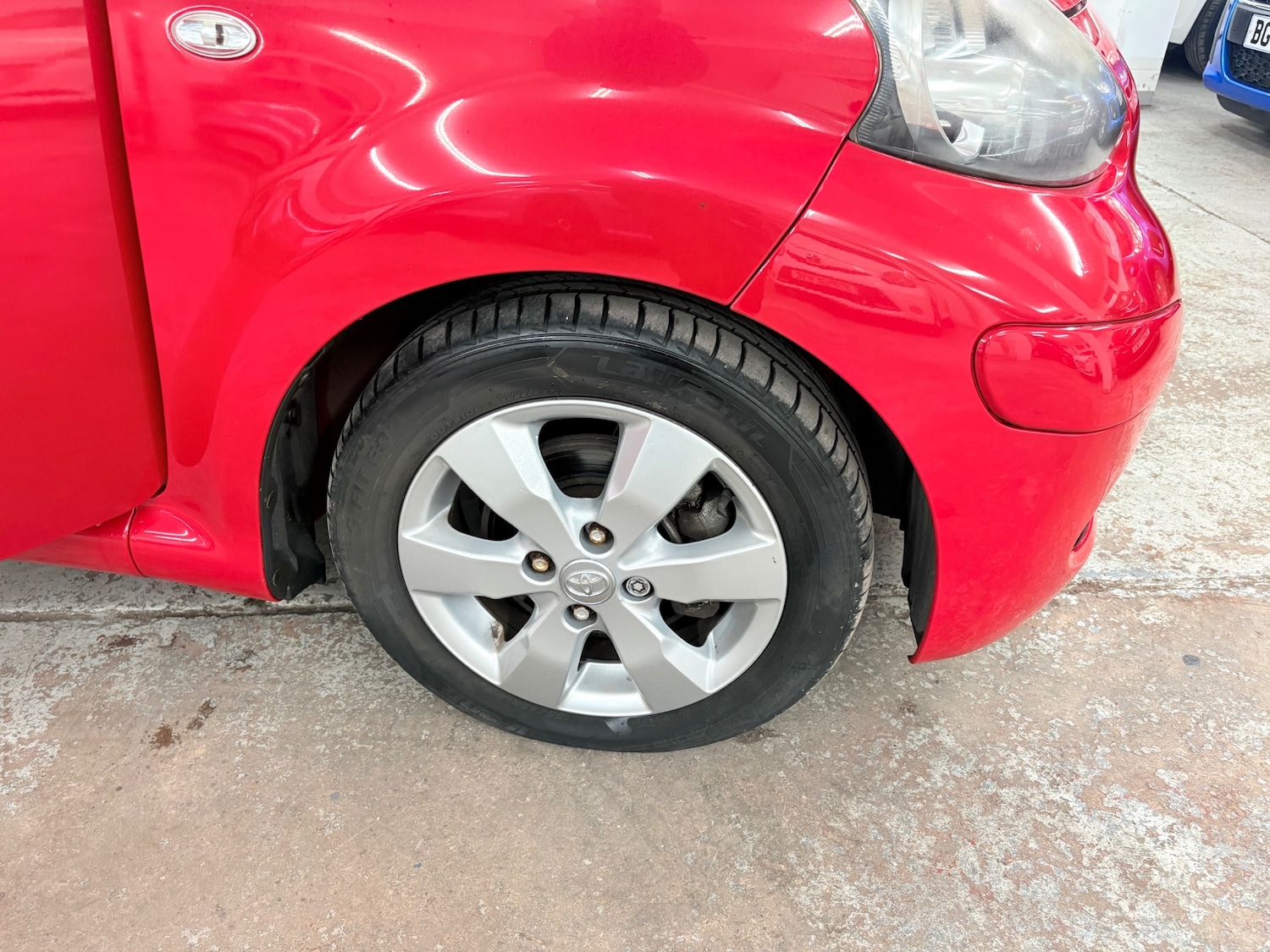 Used Toyota AYGO 2011 for sale - 77303983: Photo 20