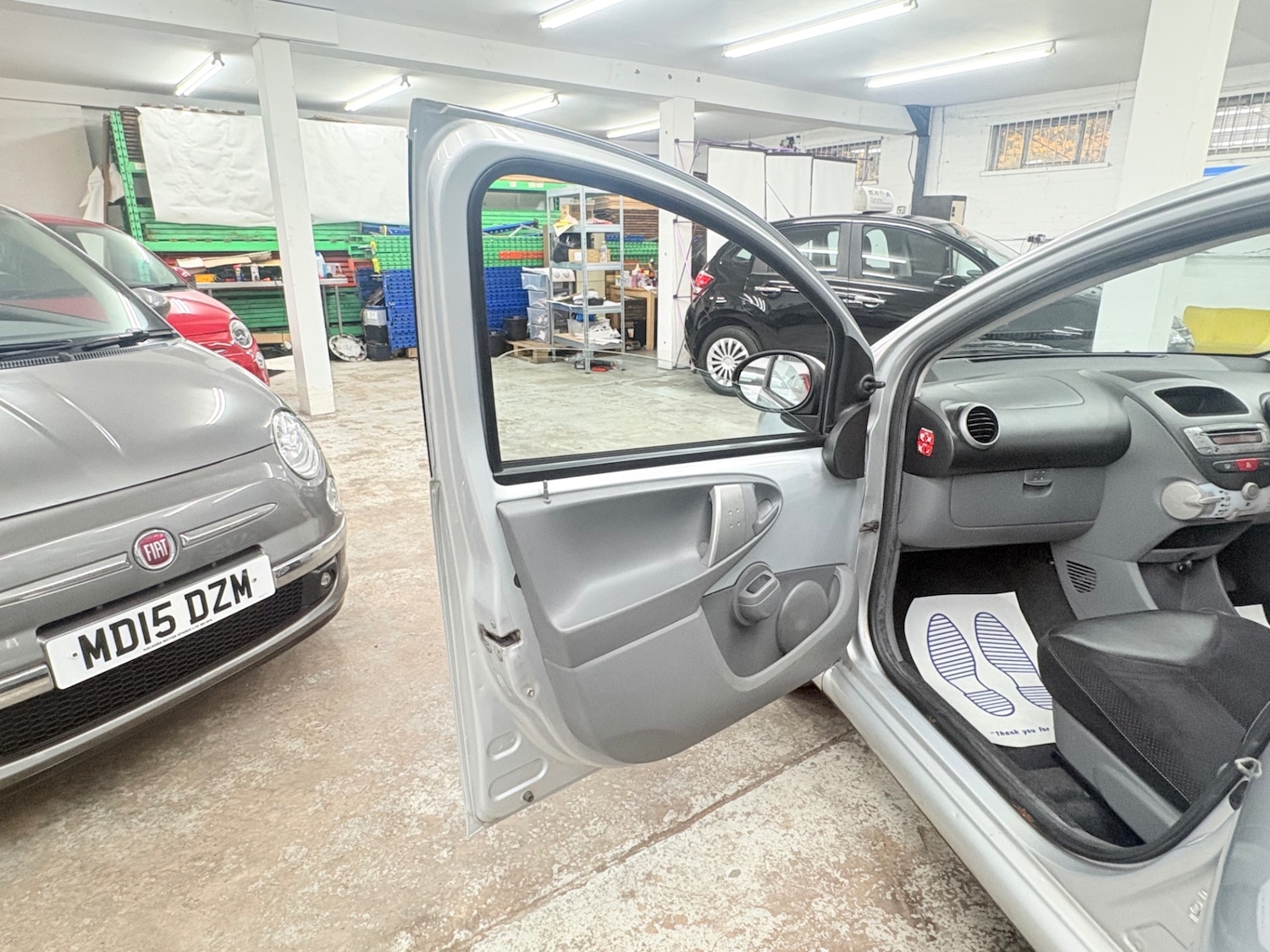 Used Toyota AYGO 2010 for sale - 76376854: Photo 15