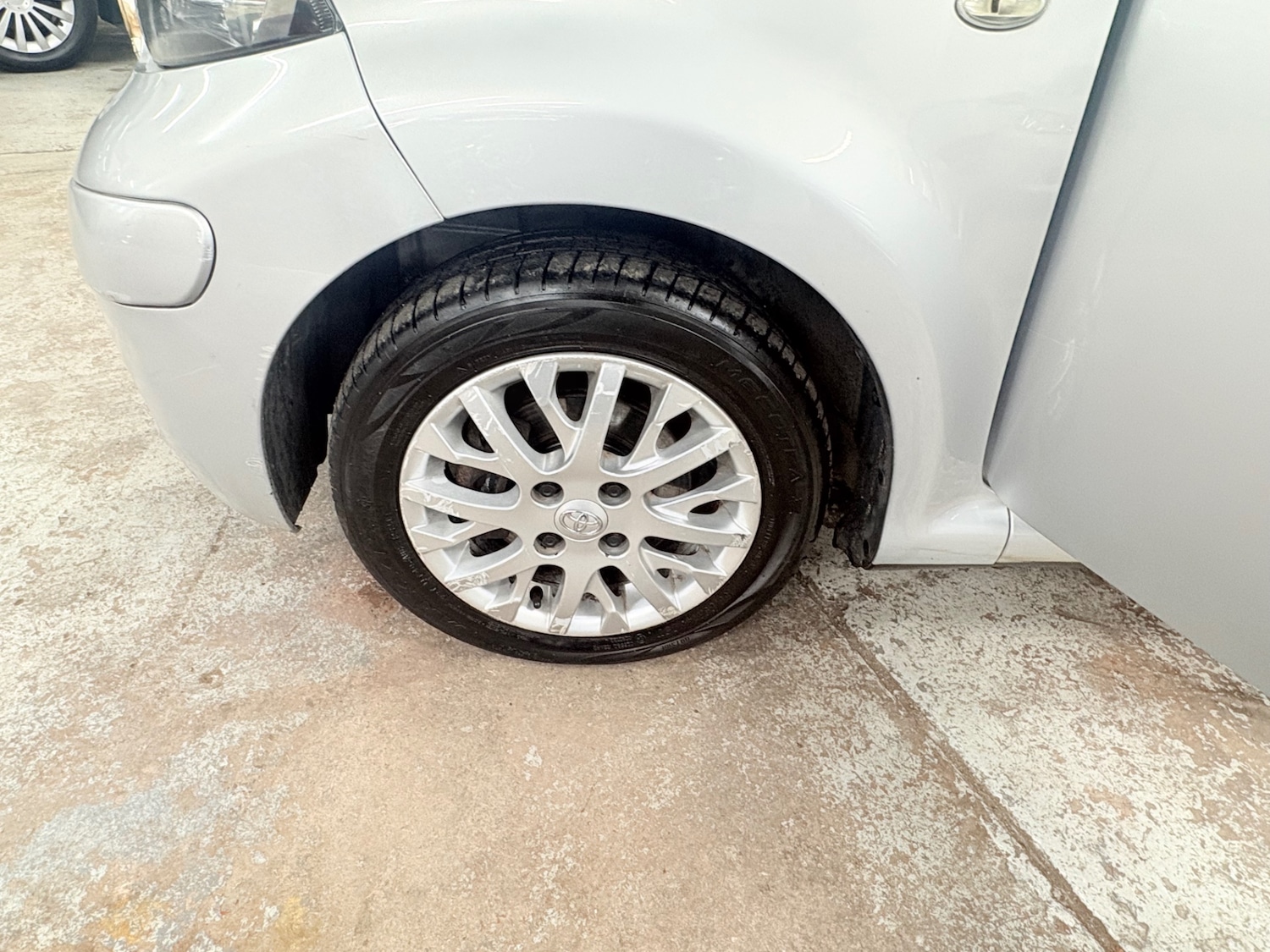 Used Toyota AYGO 2010 for sale - 76376854: Photo 17