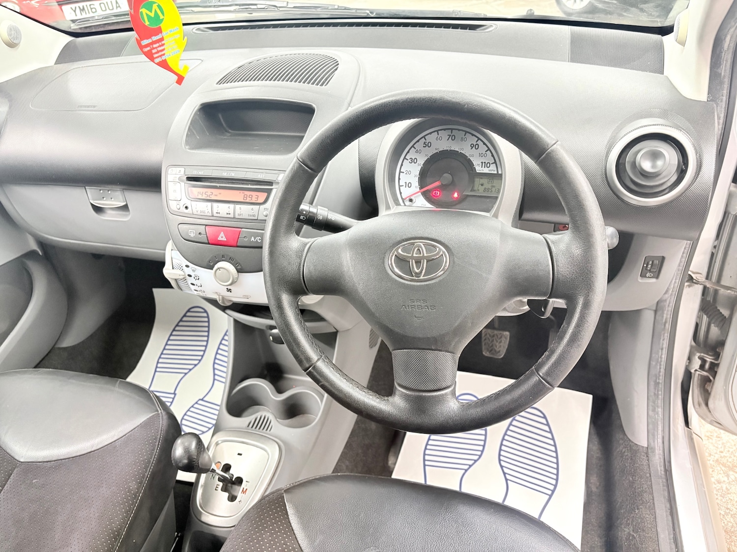 Used Toyota AYGO 2010 for sale - 76376854: Photo 9