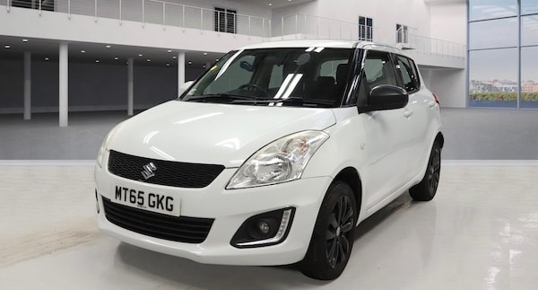 Used Suzuki Swift 2015 for sale - 76305738: Photo 2