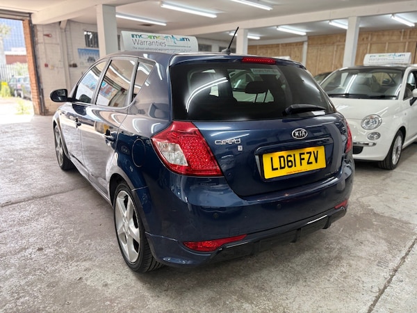 Used Kia Ceed 2011 for sale - 76107567: Photo 8