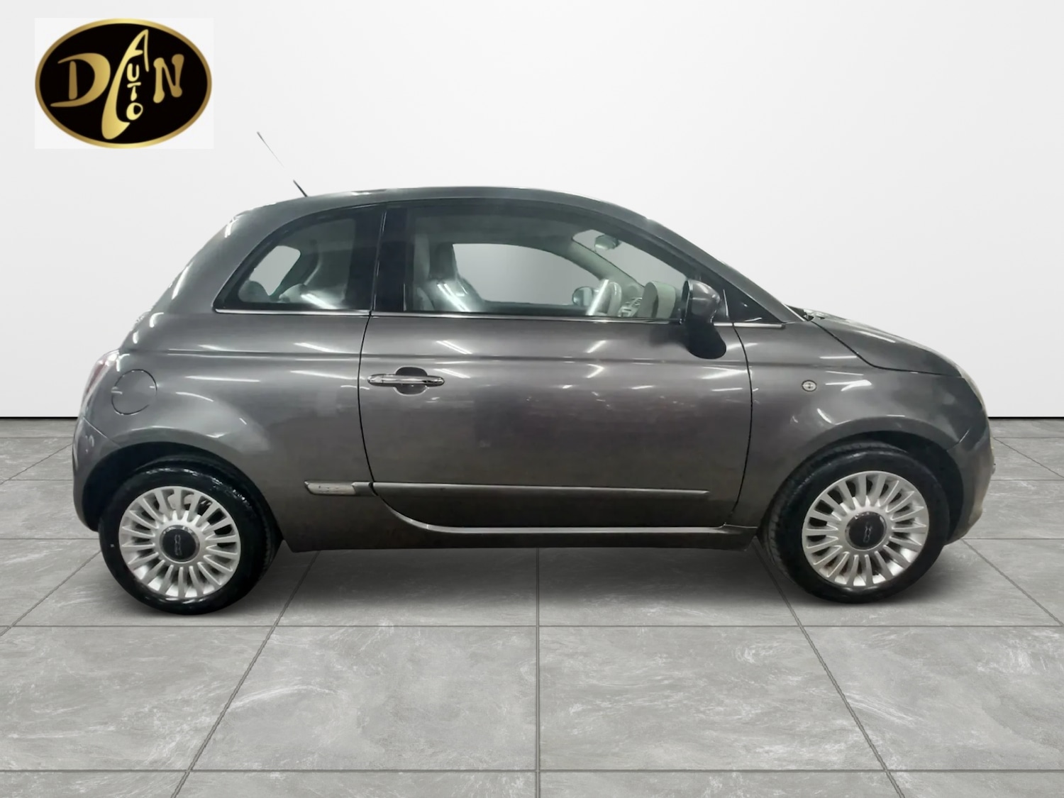 Used Fiat 500 2011 for sale - 78213930: Photo 5