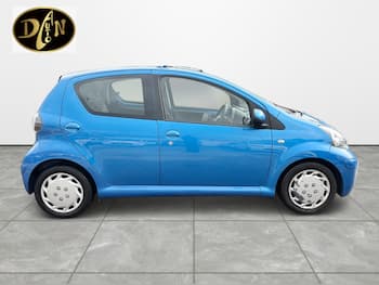 Used Toyota AYGO 2010 for sale - 79620908: Photo