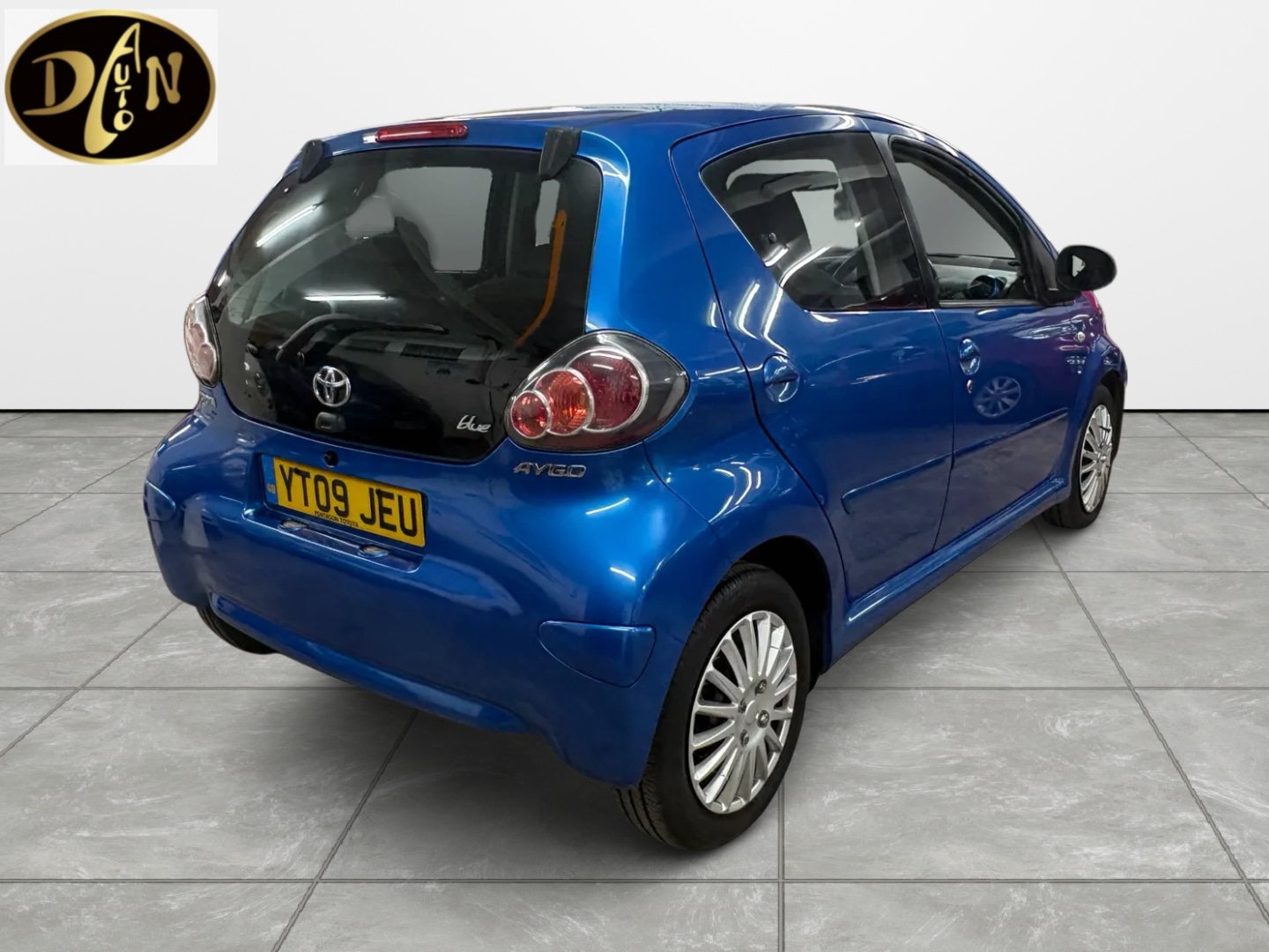 Used Toyota AYGO 2009 for sale - 77891533: Photo 3