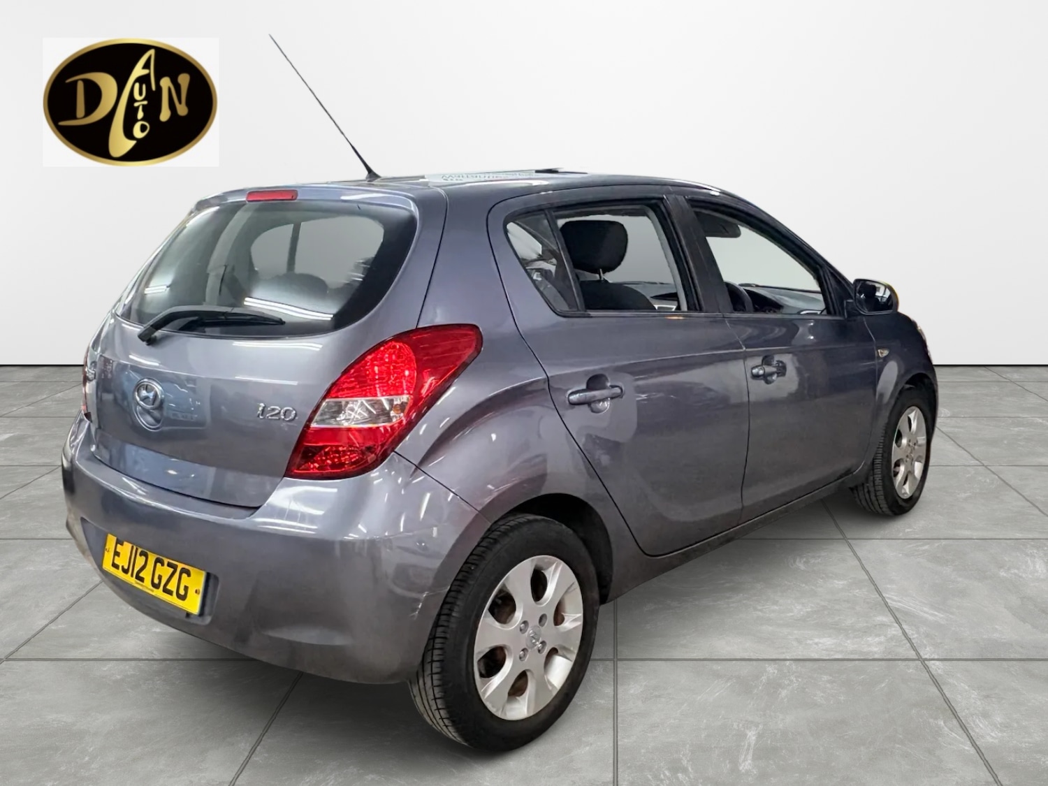 Used Hyundai i20 2012 for sale - 76455583: Photo 5