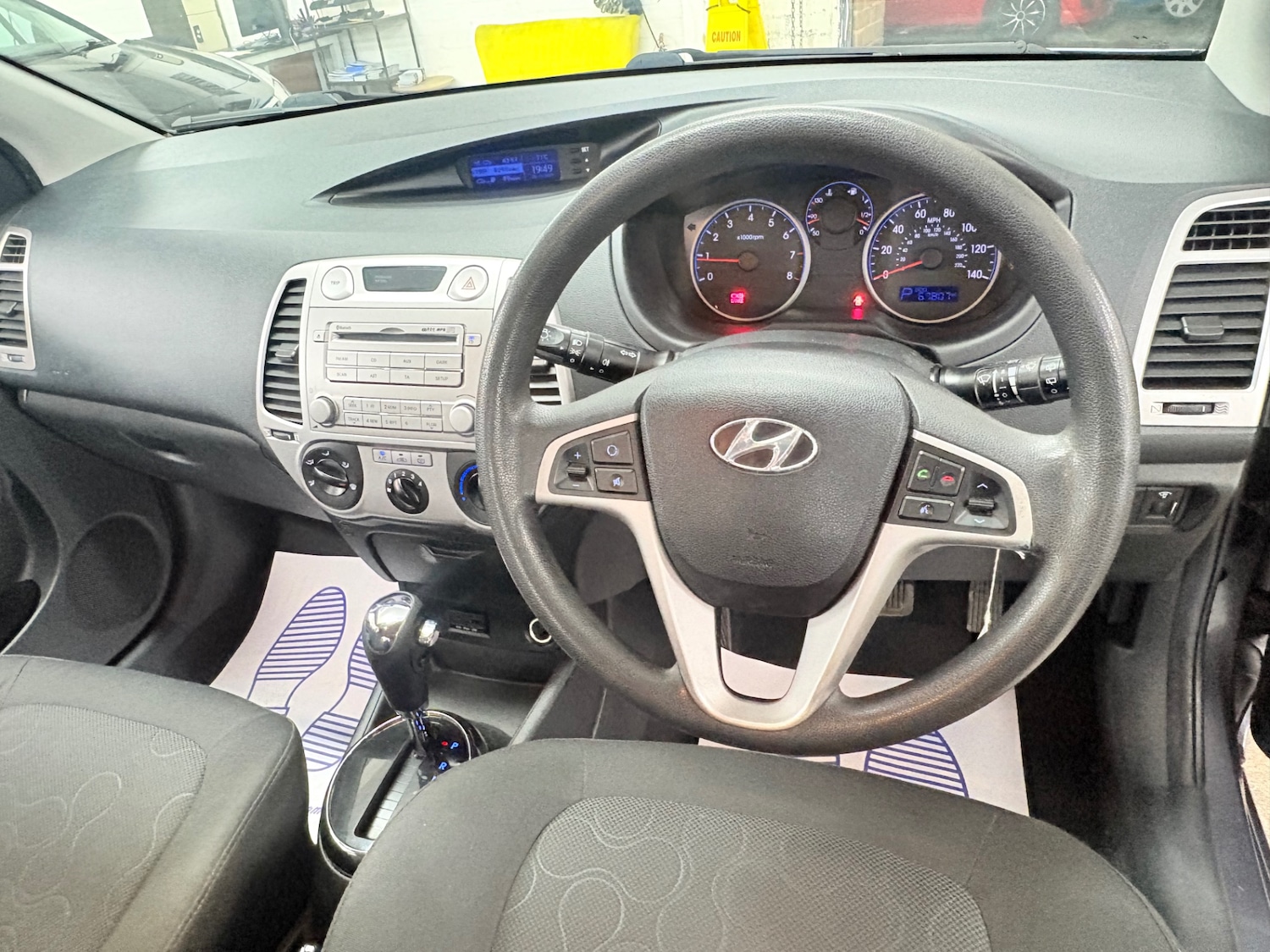 Used Hyundai i20 2012 for sale - 76455583: Photo 9