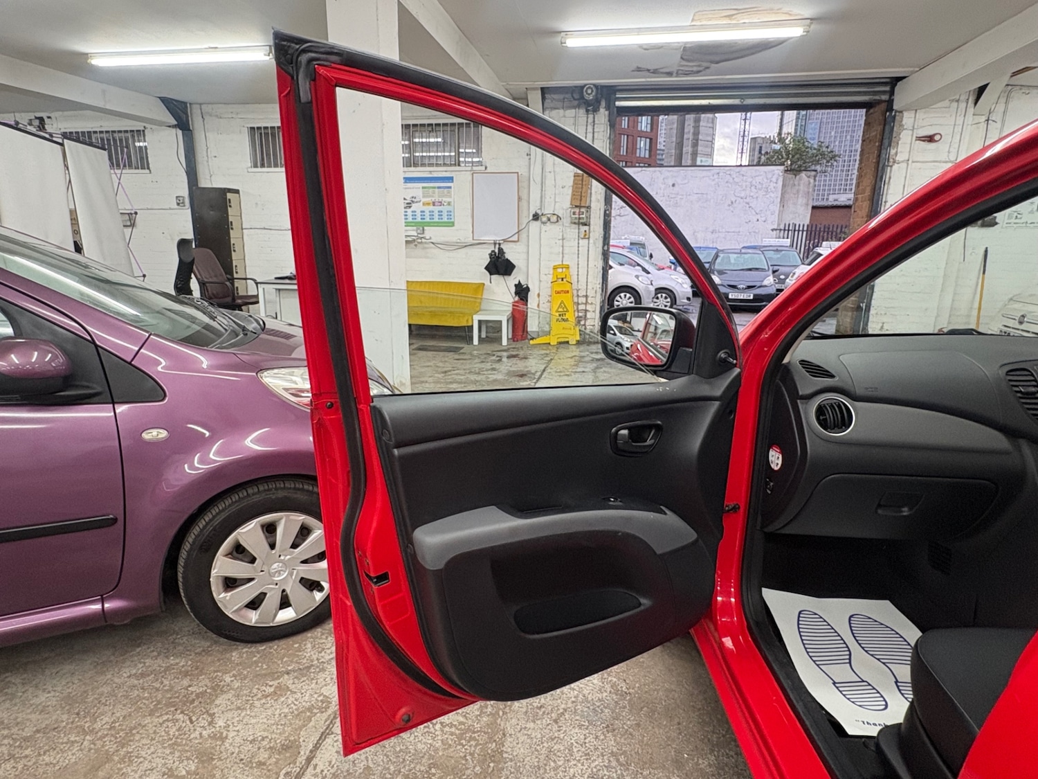 Used Hyundai i10 2009 for sale - 78003931: Photo 16