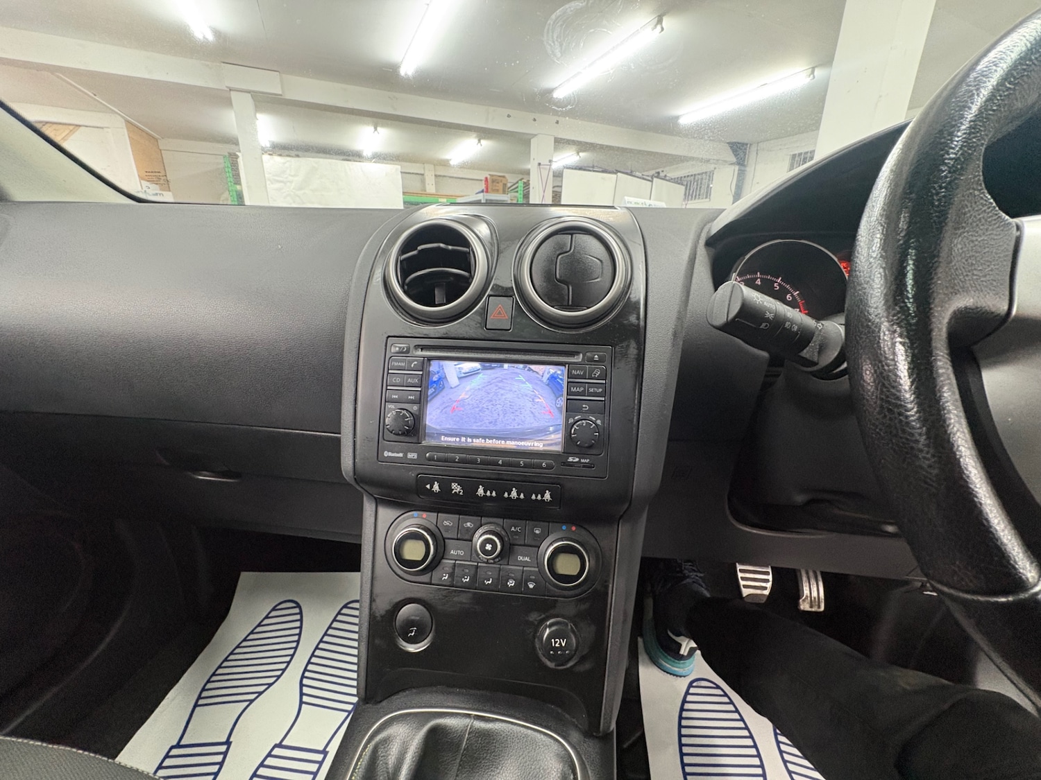 Used Nissan Qashqai 2009 for sale - 77342930: Photo 13