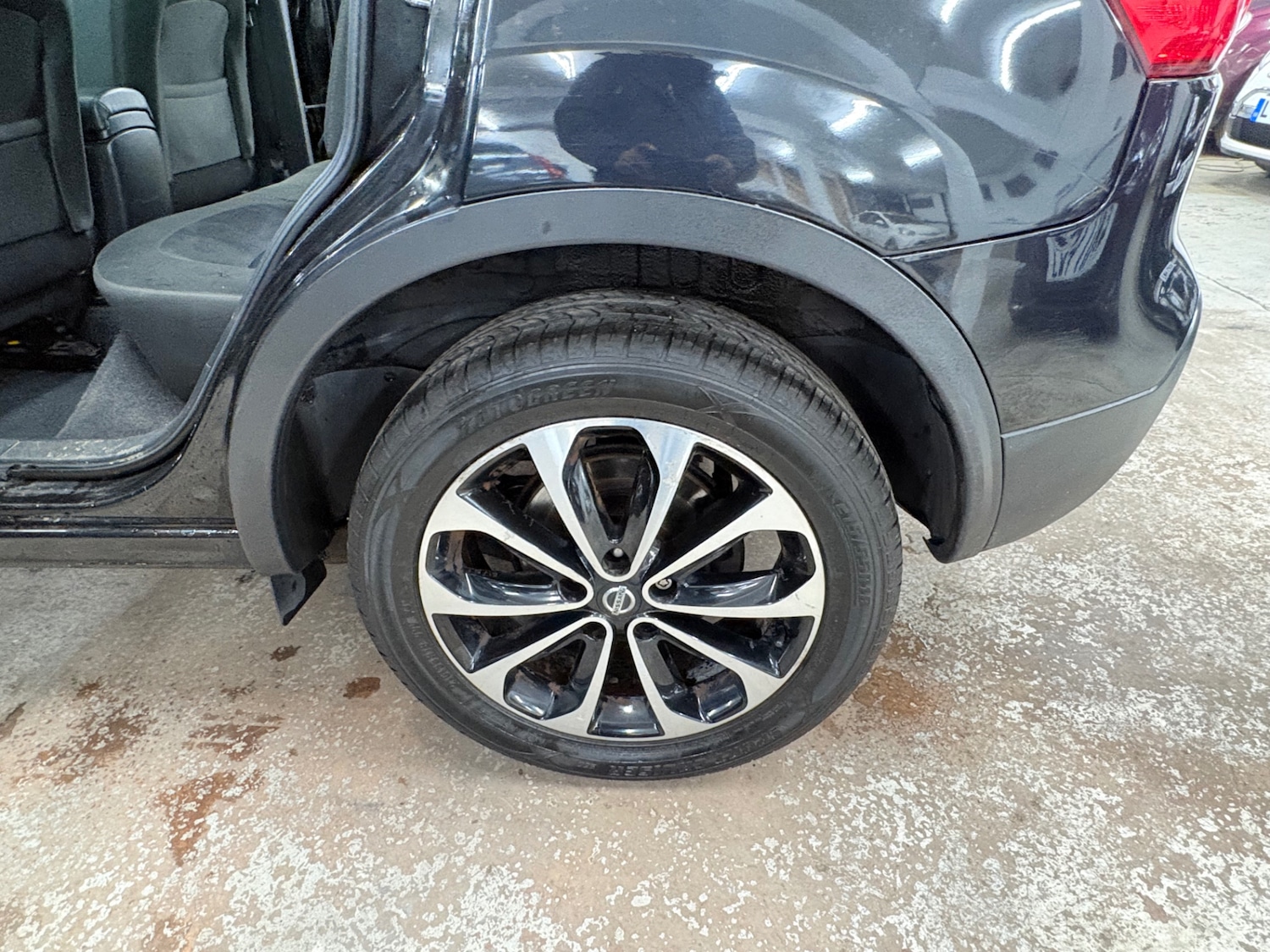 Used Nissan Qashqai 2013 for sale - 77906310: Photo 22