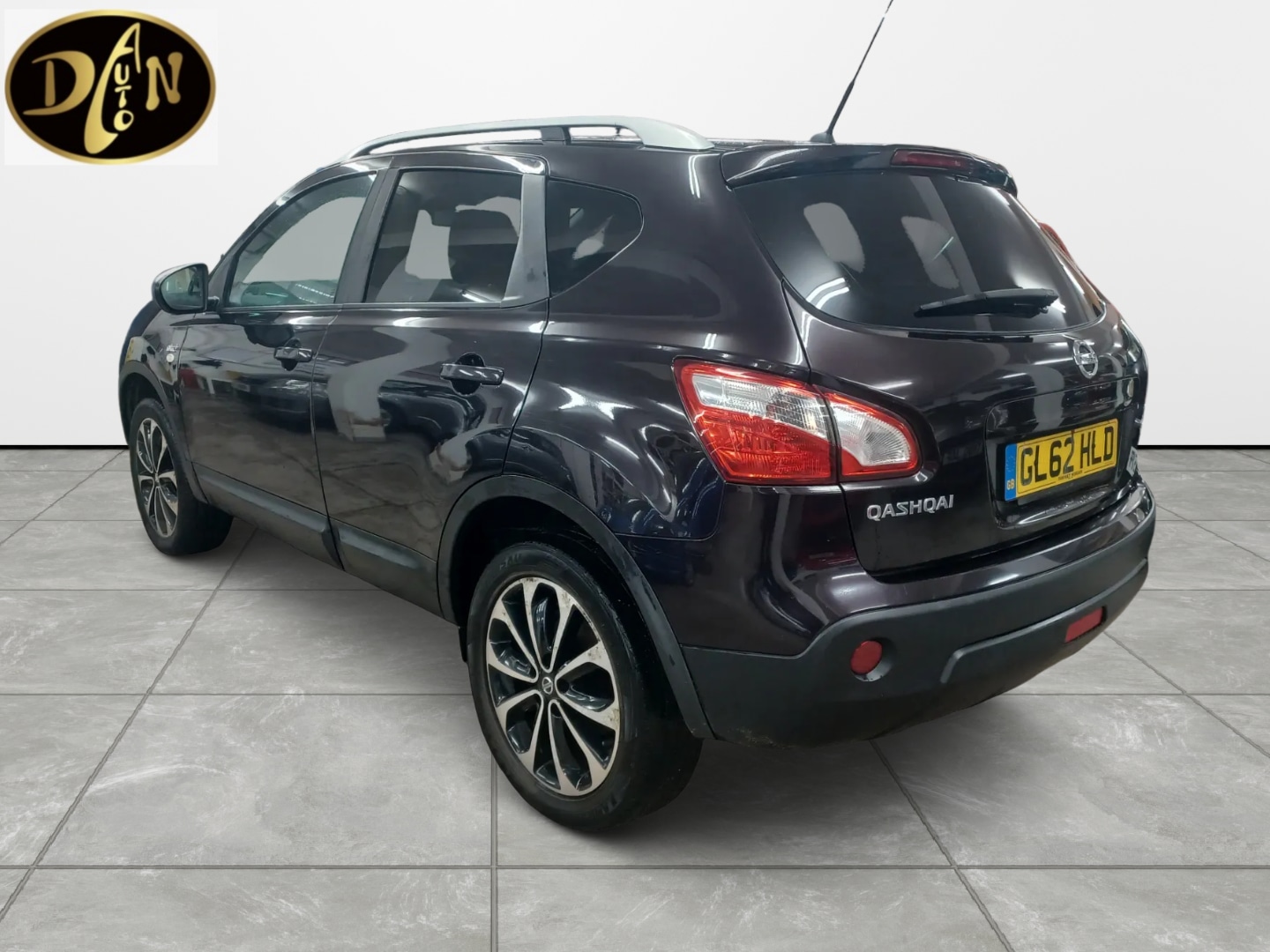 Used Nissan Qashqai 2013 for sale - 77906310: Photo 3