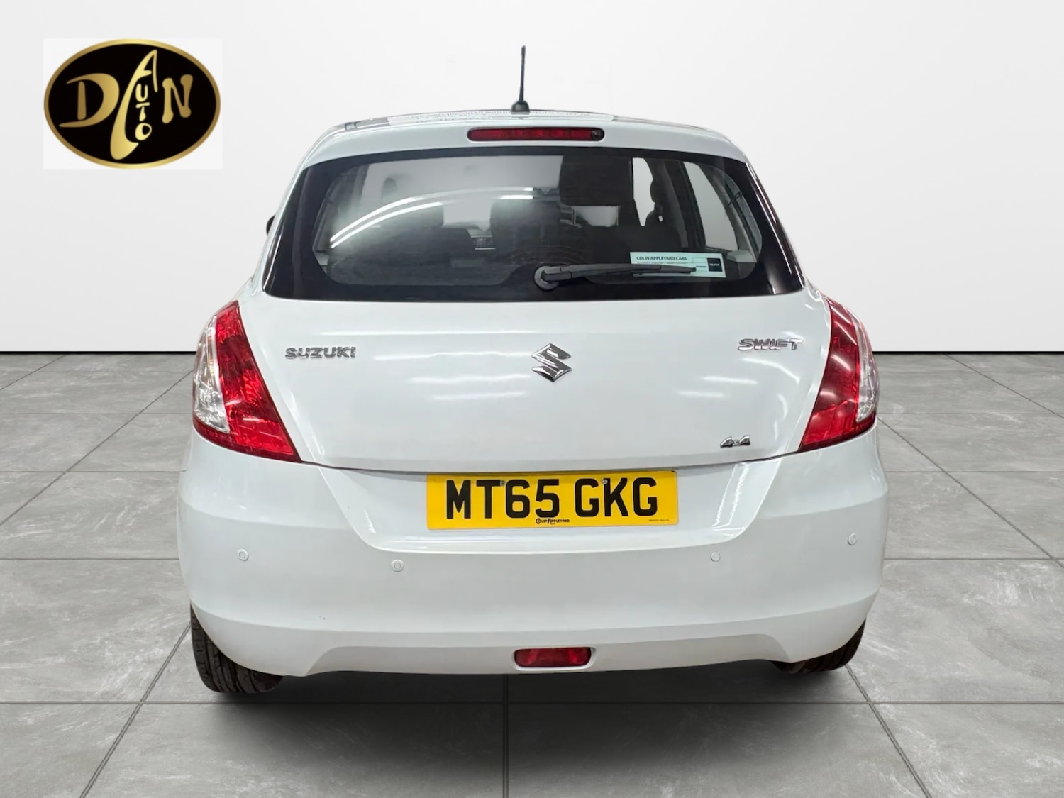 Used Suzuki Swift 2015 for sale - 76669449: Photo 4