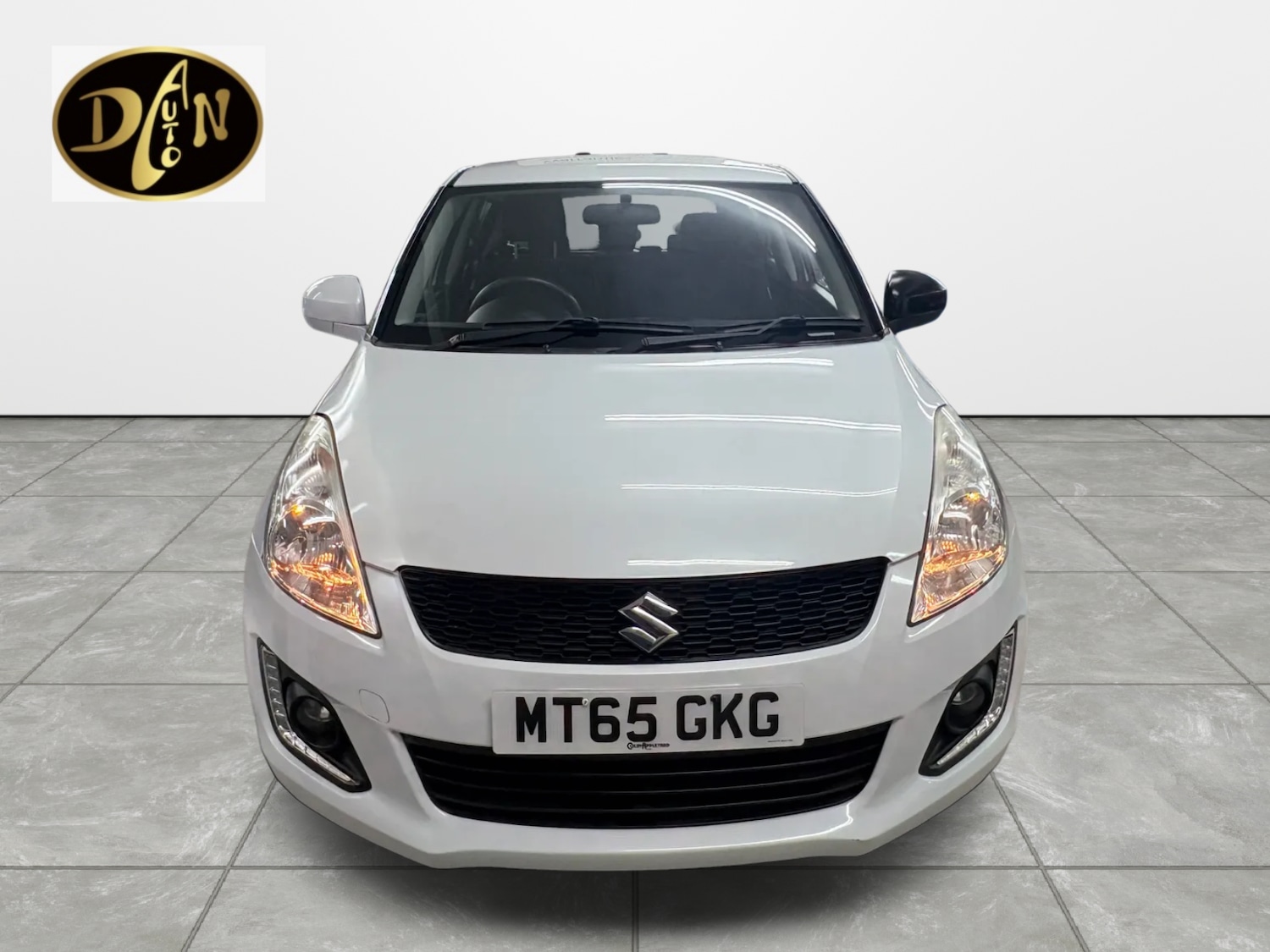 Used Suzuki Swift 2015 for sale - 76669449: Photo 8