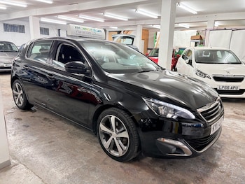 Used Peugeot 308 2017 for sale - 76164777: Photo 3