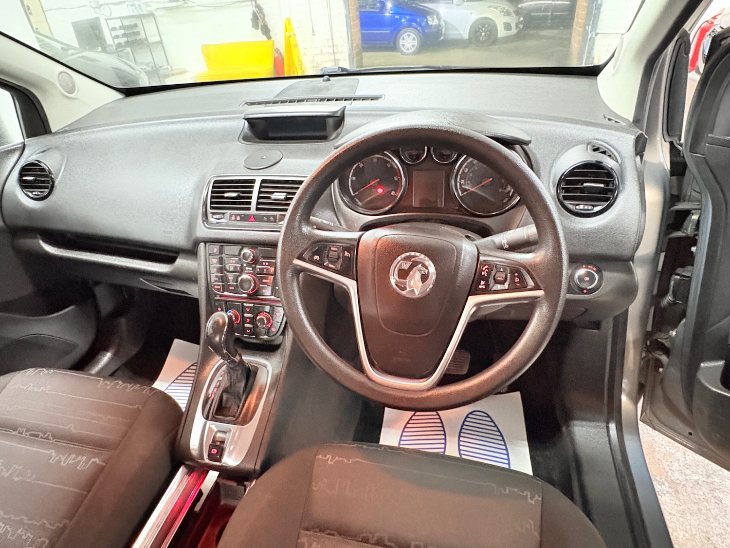 Used Vauxhall Meriva 2012 for sale - 76910839: Photo 10