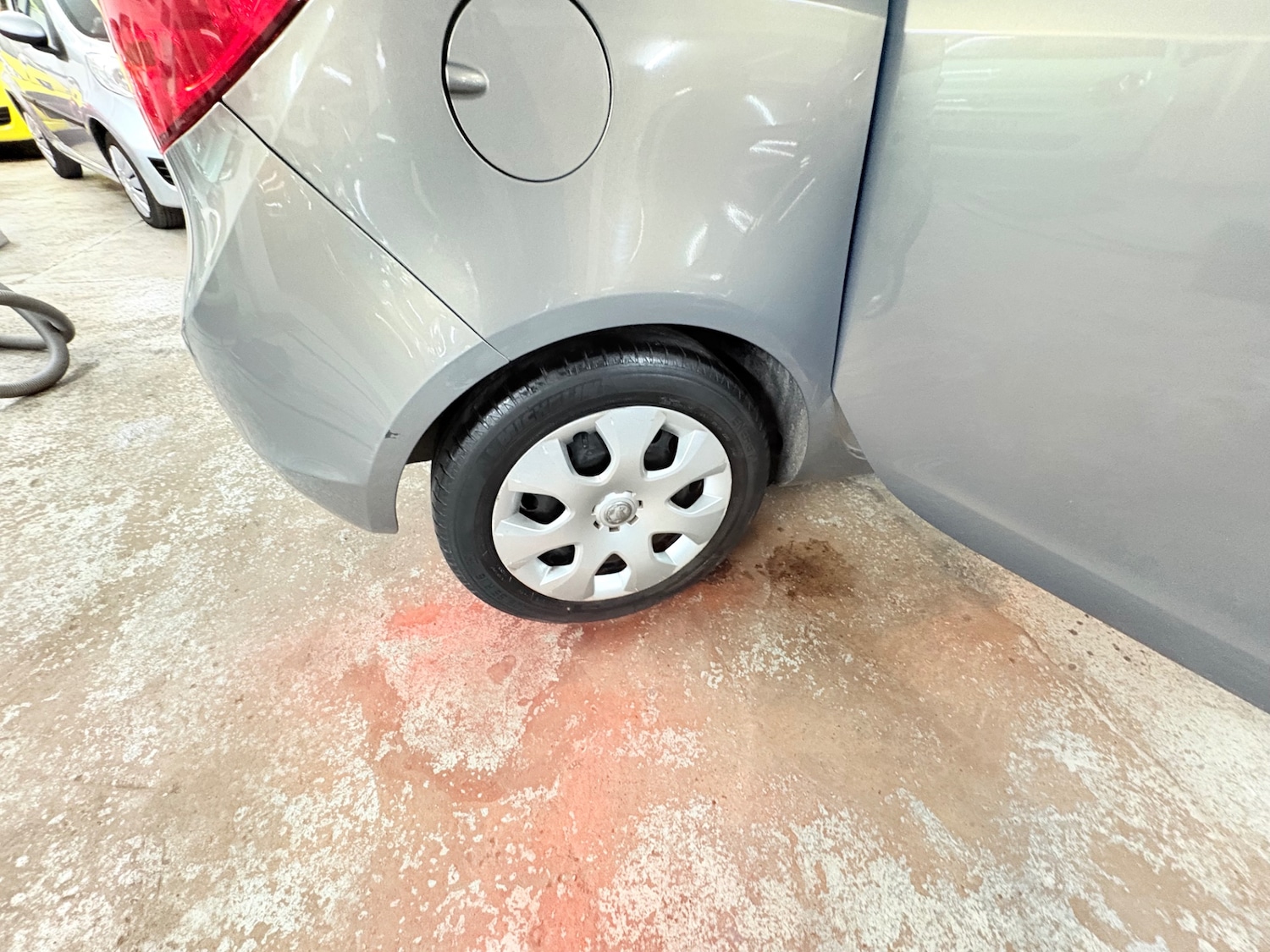 Used Vauxhall Meriva 2012 for sale - 76910839: Photo 21