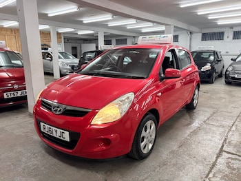 Hyundai - i20