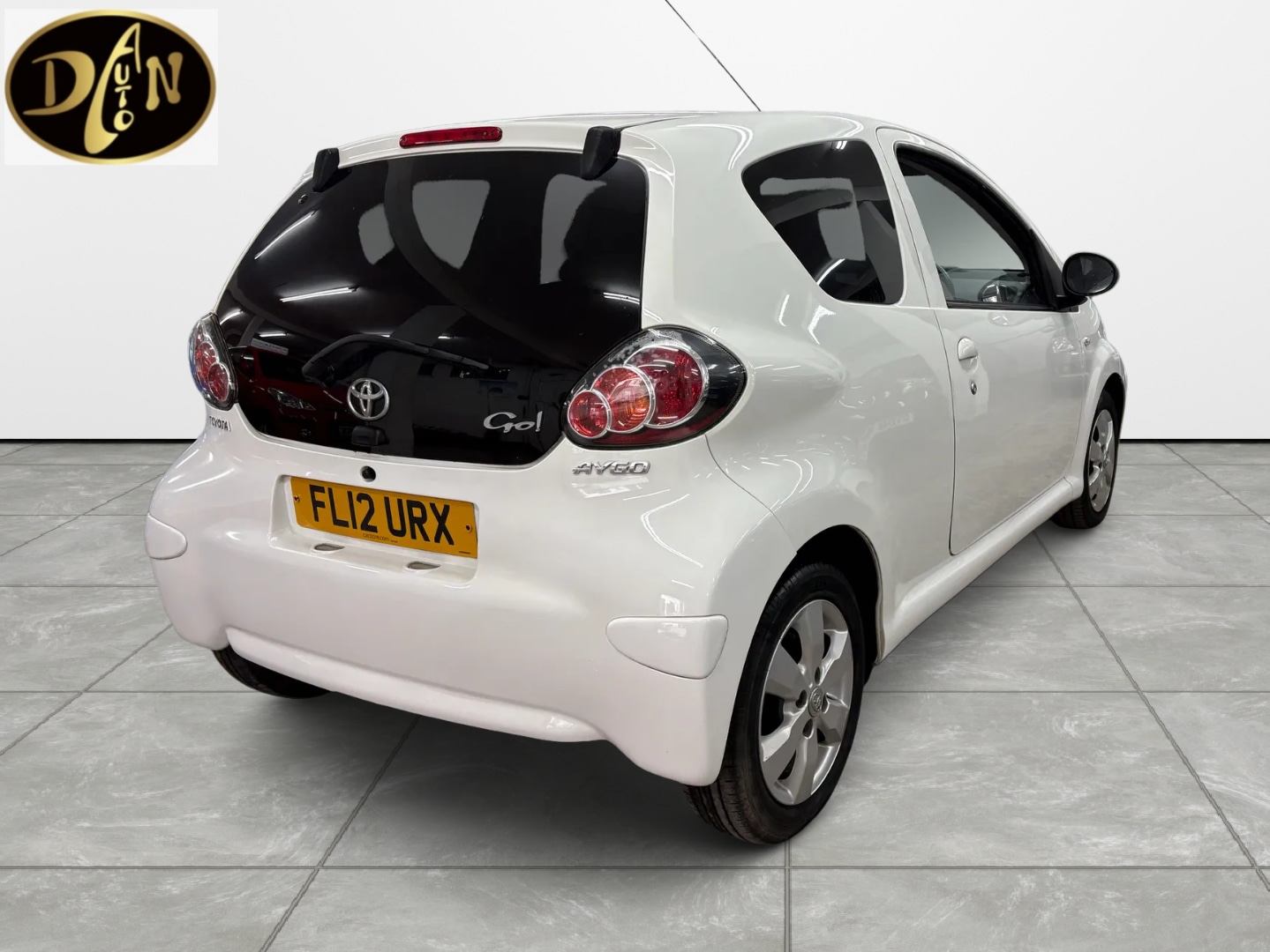 Used Toyota AYGO 2012 for sale - 77438748: Photo 6