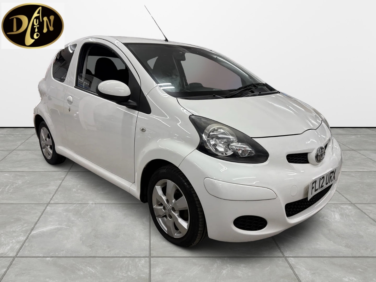 Used Toyota AYGO 2012 for sale - 77438748: Photo 8