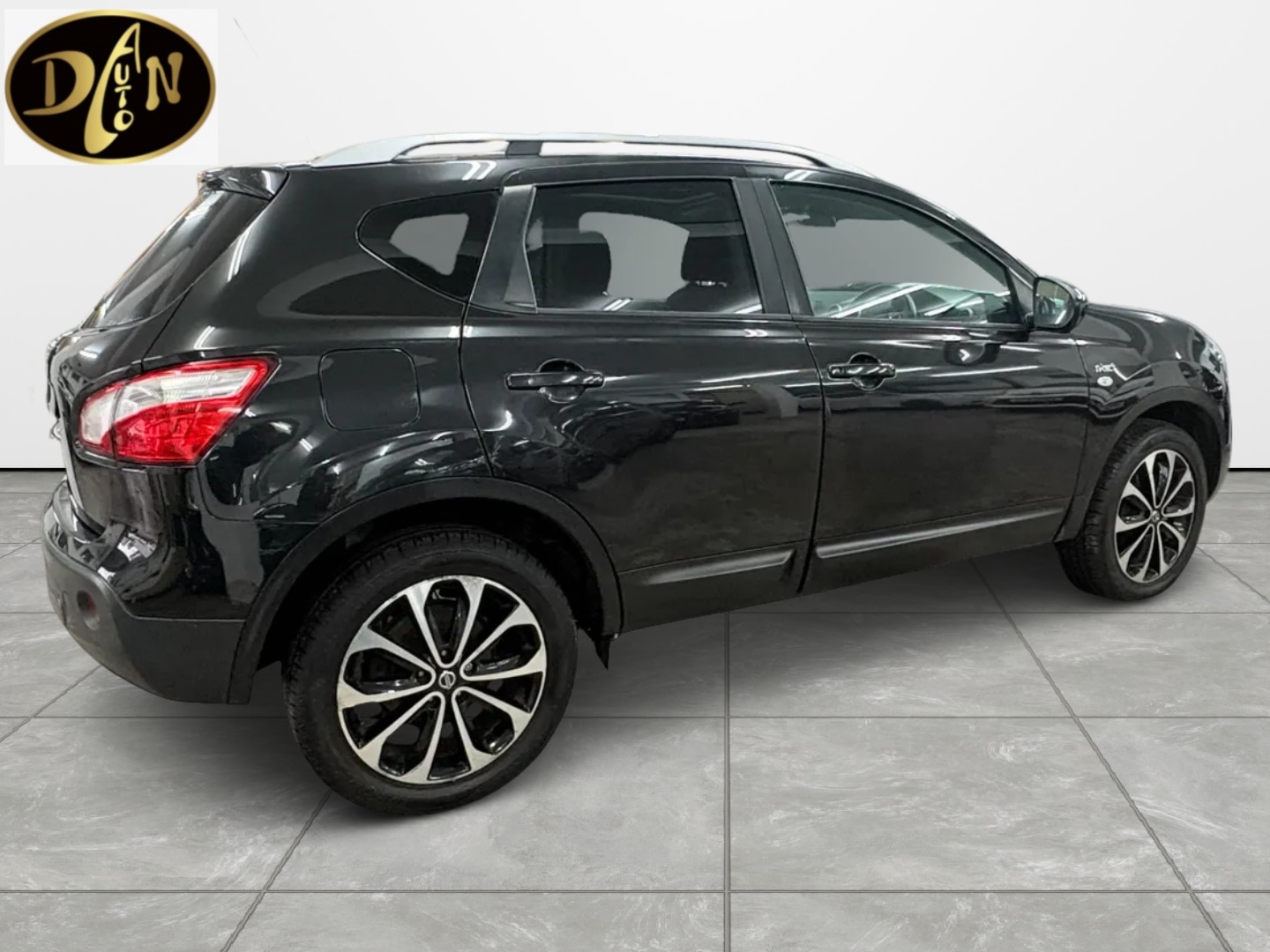 Used Nissan Qashqai 2012 for sale - 77241980: Photo 8