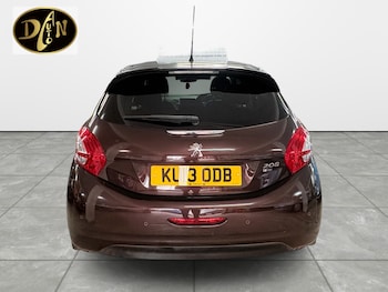 Used Peugeot 208 2013 for sale - 78897740: Photo