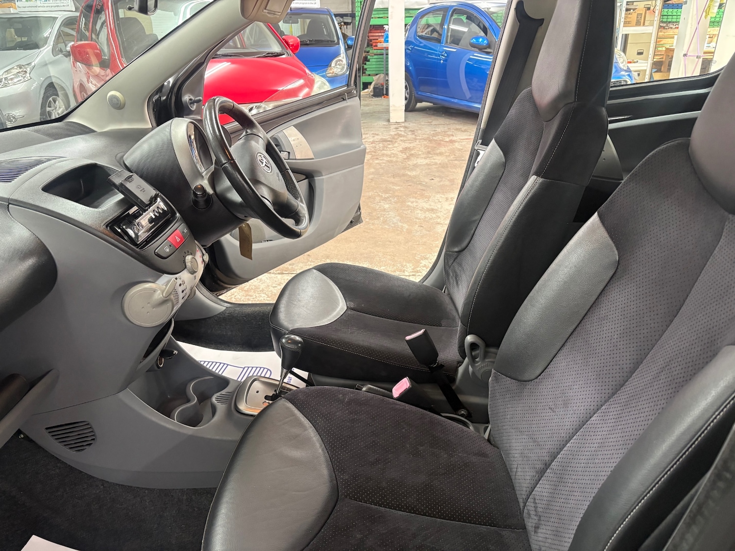 Used Toyota AYGO 2009 for sale - 77731039: Photo 12