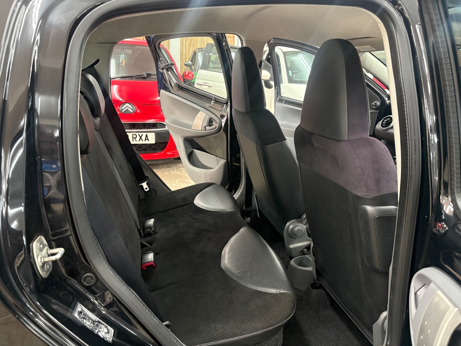 Used Toyota AYGO 2009 for sale - 77731039: Photo 15