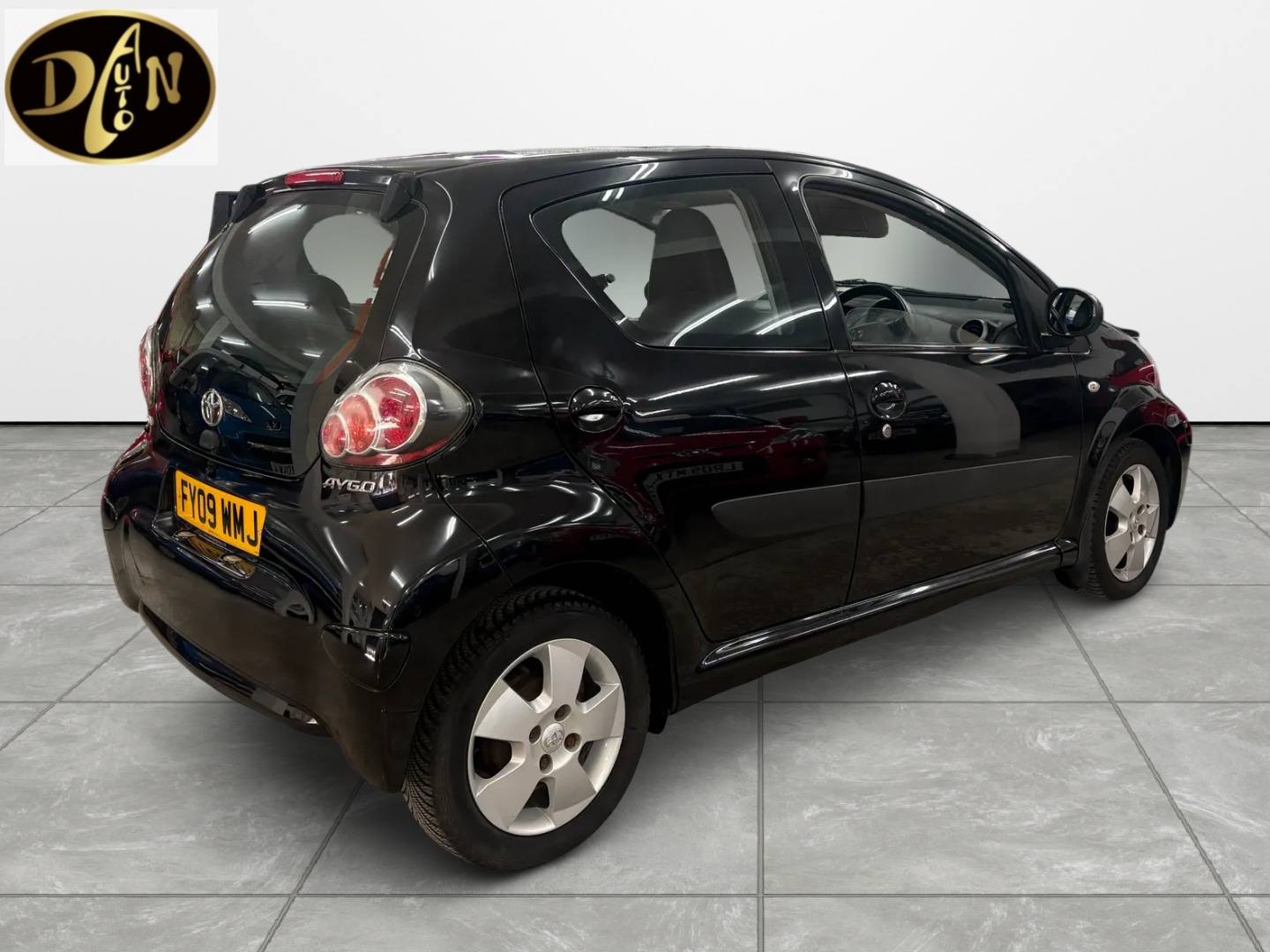 Used Toyota AYGO 2009 for sale - 77731039: Photo 4