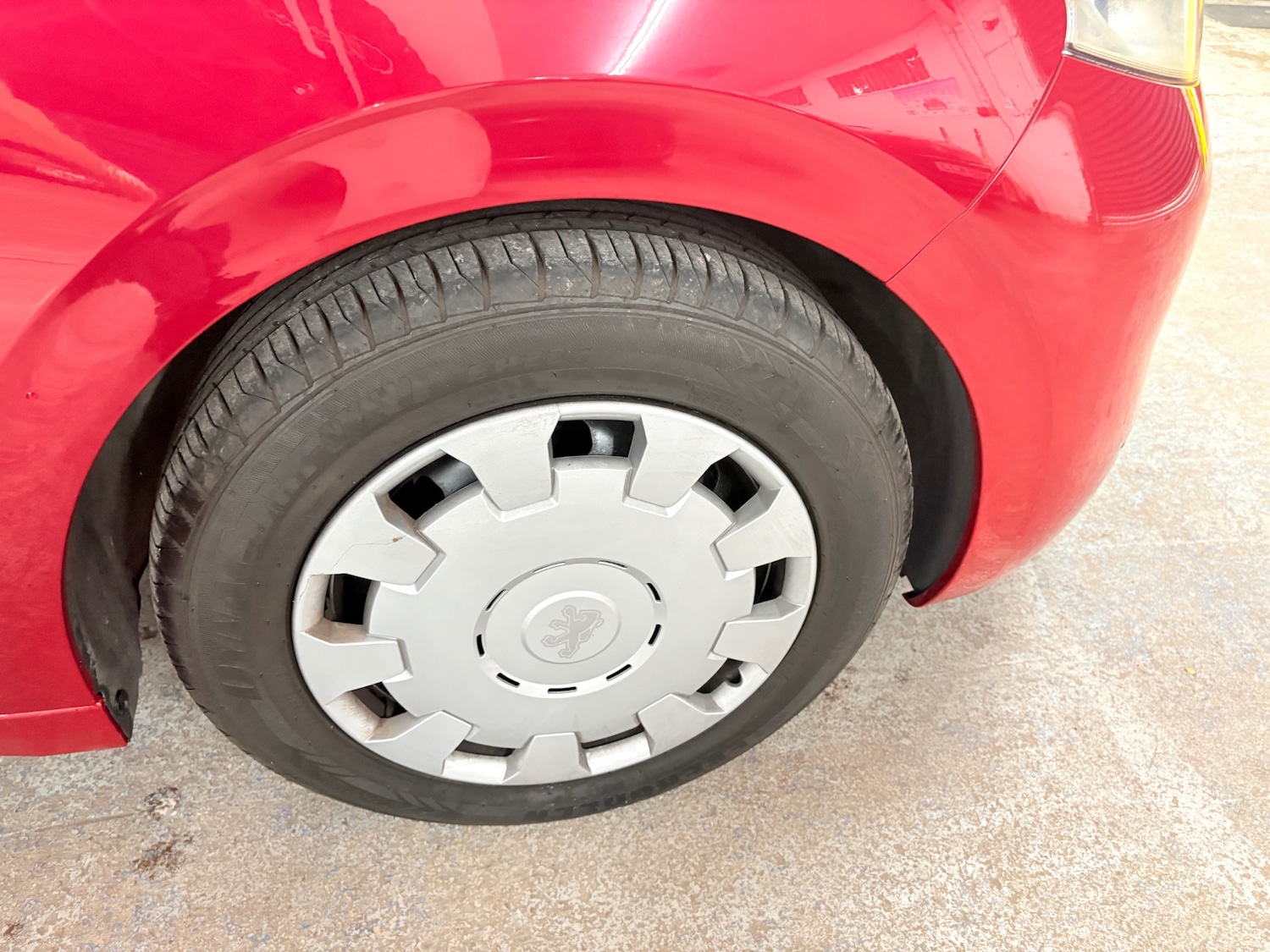 Used Peugeot 208 2012 for sale - 76670696: Photo 17