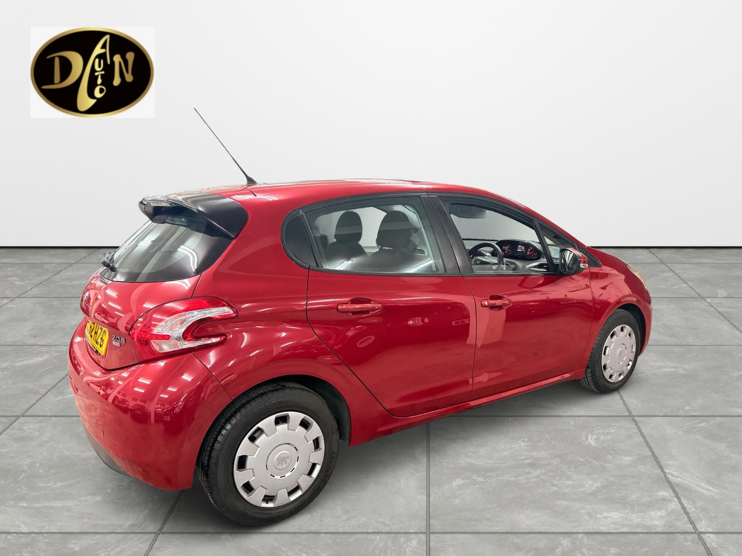 Used Peugeot 208 2012 for sale - 76670696: Photo 5