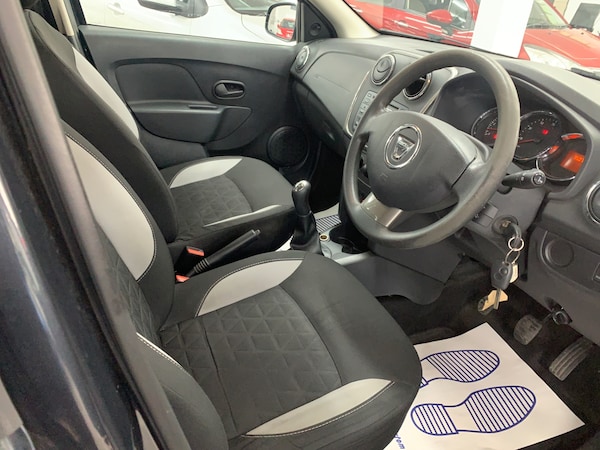 Used Dacia Sandero Stepway 2016 for sale - 76134632: Photo 13
