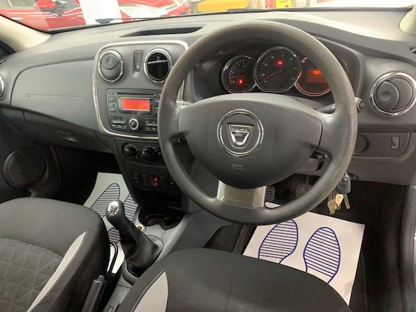 Used Dacia Sandero Stepway 2016 for sale - 76134632: Photo 14