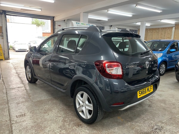 Used Dacia Sandero Stepway 2016 for sale - 76134632: Photo 7
