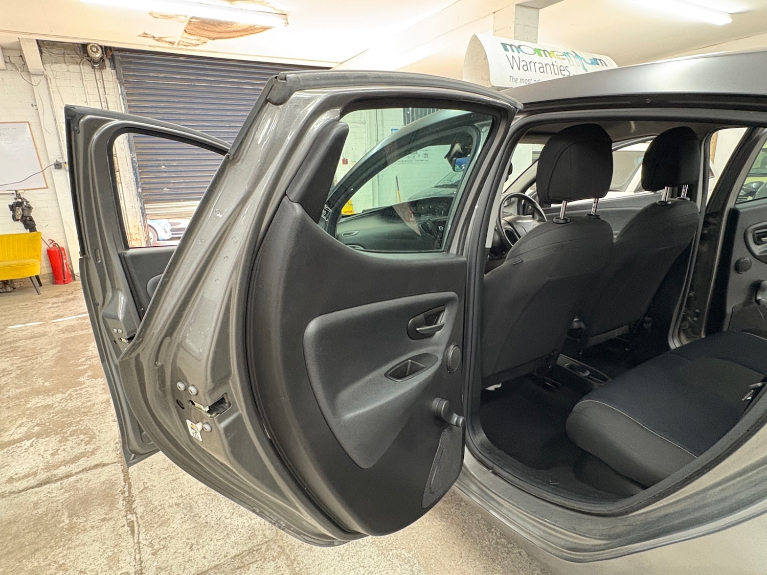 Used Chrysler Ypsilon 2013 for sale - 76107522: Photo 21